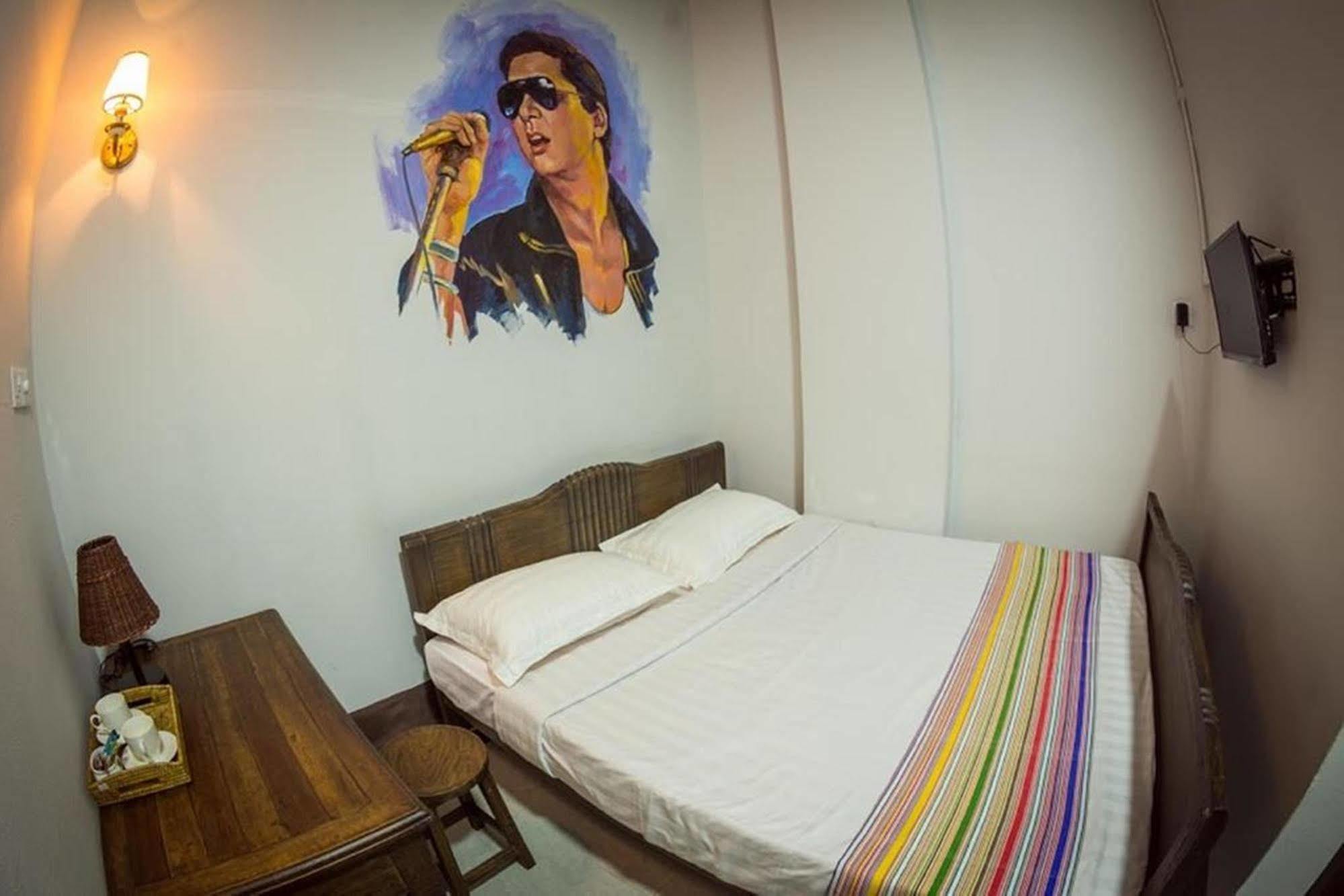 Shwe Yo Vintage Hostel Gyogon Extérieur photo