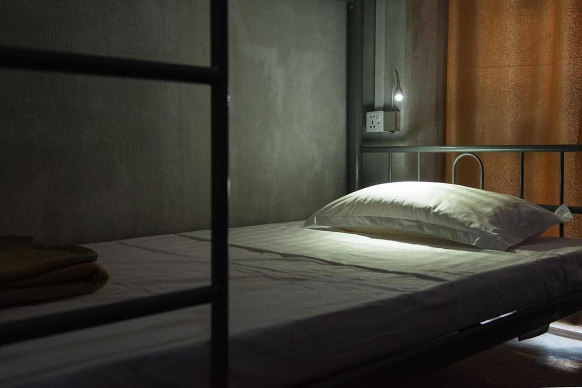 Shwe Yo Vintage Hostel Gyogon Extérieur photo